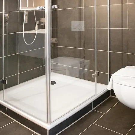 Ku By Wmm Отель 2*